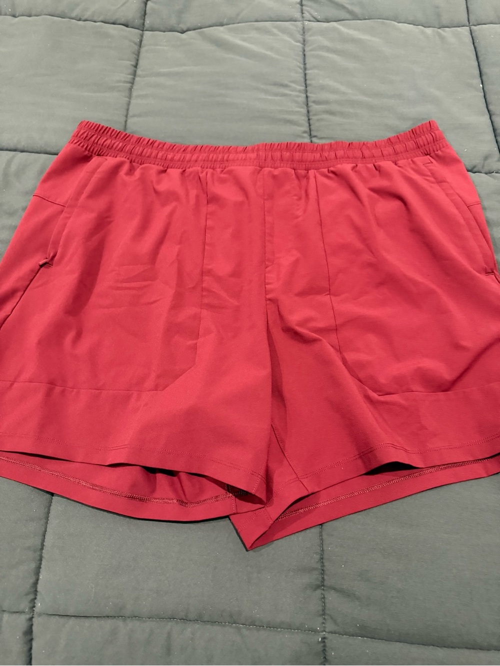 Bundle of 4- all in motion Men's Athletic Shorts - Green, Red, Gray, Cream - Picture 2 of 15